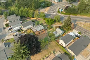 1949 SE Orient Dr, Gresham, OR 97080 - Photo 38