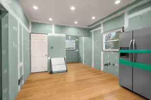 9105 N Seward Ave, Portland, OR 97217 - Photo 10