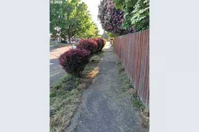 9105 N Seward Ave, Portland, OR 97217 - Photo 26