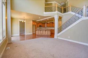 10613 NE 39th Ave, Vancouver, WA 98686 - Photo 16