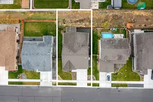 1437 E Hurlburt Ave, Hermiston, OR 97838 - Photo 34