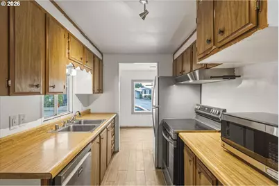 4400 Ocean Beach Hwy, Longview, WA 98632 - Photo 10