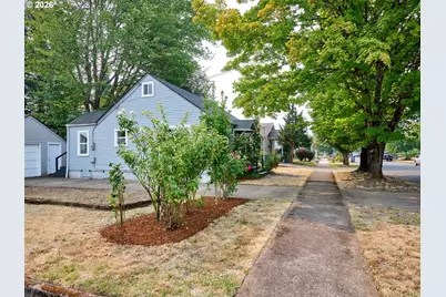 1136 NE Galloway St, McMinnville, OR 97128 - Photo 26