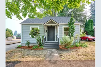 1136 NE Galloway St, McMinnville, OR 97128 - Photo 2