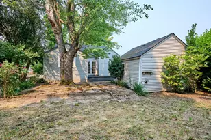 1136 NE Galloway St, McMinnville, OR 97128 - Photo 38
