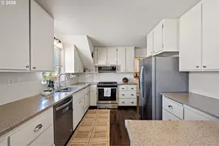 112 E 2nd St, Halsey, OR 97348 - Photo 12