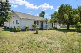112 E 2nd St, Halsey, OR 97348 - Photo 2