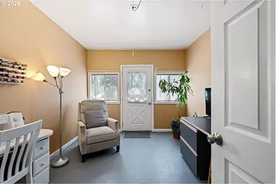 112 E 2nd St, Halsey, OR 97348 - Photo 34