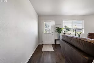 112 E 2nd St, Halsey, OR 97348 - Photo 6