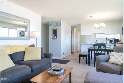 7115 Neptune Ave, Gleneden Beach, OR 97388 - Photo 10