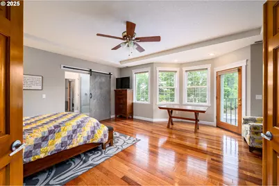 2351 NW Pinehurst Dr, McMinnville, OR 97128 - Photo 22