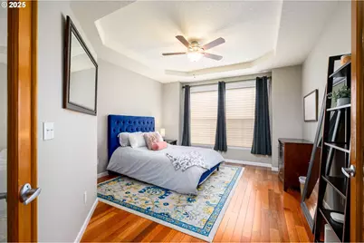 2351 NW Pinehurst Dr, McMinnville, OR 97128 - Photo 16