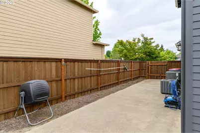 2351 NW Pinehurst Dr, McMinnville, OR 97128 - Photo 44