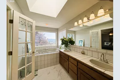 11782 SE Mountain Sun Dr, Clackamas, OR 97015 - Photo 30