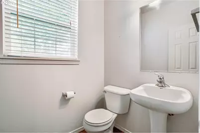 1110 SE Highfield Ave, Hillsboro, OR 97123 - Photo 14
