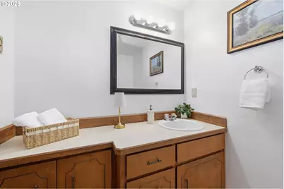 6720 Camellia Ct, Springfield, OR 97478 - Photo 14