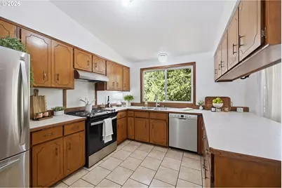 6720 Camellia Ct, Springfield, OR 97478 - Photo 14
