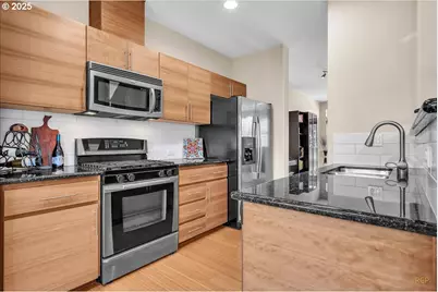 794 NW 118th Ave #101, Portland, OR 97229 - Photo 16