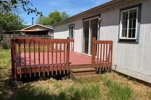 157 Creekside Ct, Roseburg, OR 97471 - Photo 2