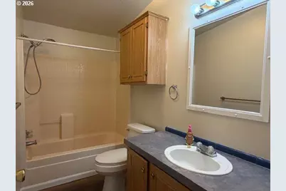 157 Creekside Ct, Roseburg, OR 97471 - Photo 10