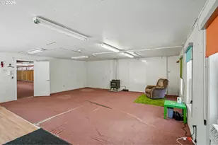 5714 Crooked Finger Rd NE, Scotts Mills, OR 97375 - Photo 30