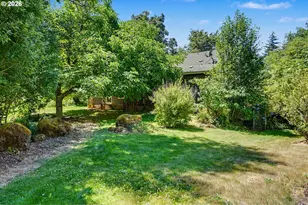 5714 Crooked Finger Rd NE, Scotts Mills, OR 97375 - Photo 44