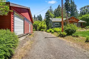 5714 Crooked Finger Rd NE, Scotts Mills, OR 97375 - Photo 2