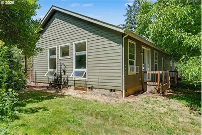 5714 Crooked Finger Rd NE, Scotts Mills, OR 97375 - Photo 40