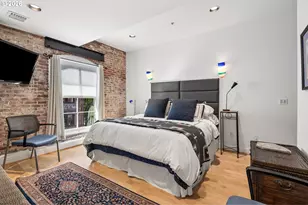 1240 NW Hoyt St, Portland, OR 97209 - Photo 30