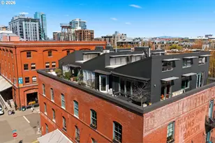 1240 NW Hoyt St, Portland, OR 97209 - Photo 2