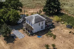 90611 Coburg Rd, Eugene, OR 97408 - Photo 4