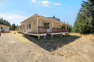 1070 Mystic Mountain Ln, Glide, OR 97443 - Photo 16