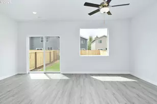 1342 NE Clark Ave, Battle Ground, WA 98604 - Photo 2