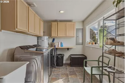 1215 30th Ave, Longview, WA 98632 - Photo 32