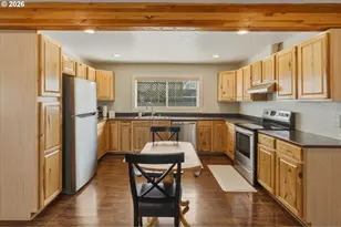 1215 30th Ave, Longview, WA 98632 - Photo 12