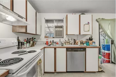 441 W Gloucester St, Gladstone, OR 97027 - Photo 6