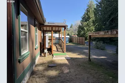 5119 S Loftus Rd, Florence, OR 97439 - Photo 8