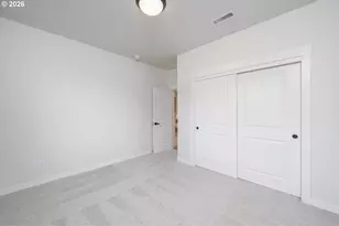 509 W 19th St, La Center, WA 98629 - Photo 32