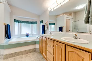 78700 Bryson Sears Rd, Cottage Grove, OR 97424 - Photo 22