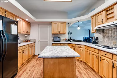 78700 Bryson Sears Rd, Cottage Grove, OR 97424 - Photo 10