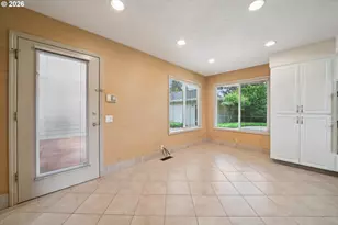 7177 SW Lake Bluff Ct, Wilsonville, OR 97070 - Photo 18