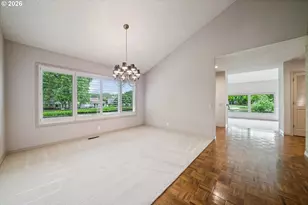7177 SW Lake Bluff Ct, Wilsonville, OR 97070 - Photo 10