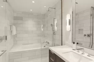 550 SW 10th Ave, Portland, OR 97205 - Photo 14