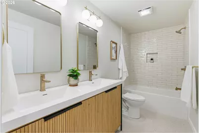 16795 SW Artesian Ct, Beaverton, OR 97006 - Photo 34