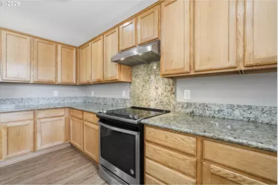 2068 SW 34th St, Gresham, OR 97080 - Photo 14