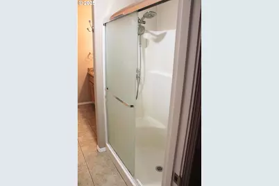 871 Marshall Ave, Medford, OR 97501 - Photo 24