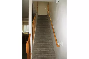 871 Marshall Ave, Medford, OR 97501 - Photo 4