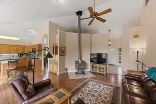 94004 Covey Ln, Coquille, OR 97423 - Photo 6