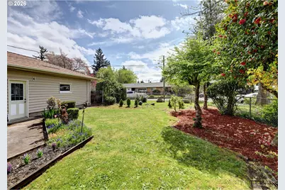 415 NE 116th Pl, Portland, OR 97220 - Photo 22