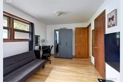 415 NE 116th Pl, Portland, OR 97220 - Photo 12